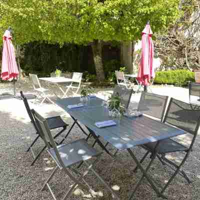 Logis Relais de la Source Hotel Exterior