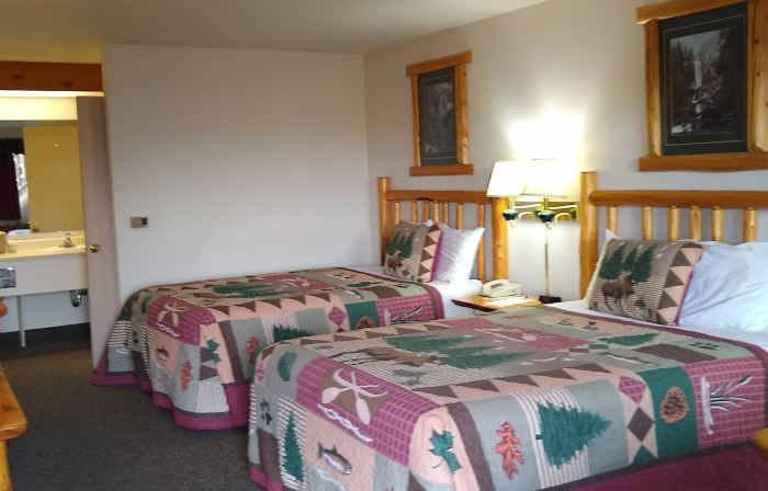 Ponderosa Motel