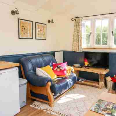 Mucklewick Hollow Rooms