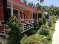 ภูมิพัฒน์ รีสอร์ท เกาะมุก