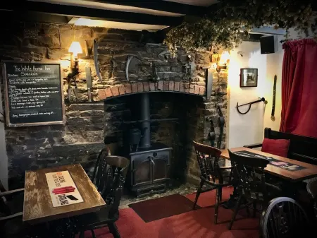 The White Horse Inn, Clun Отели в г. Стоу