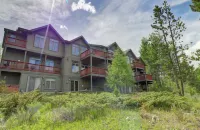 Prospector Point E 4Br 3.5ba 4 Bedroom Townhouse by RedAwning