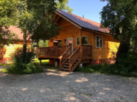 Backwoods Cabins at Susitna River Lodge Hotels in Talkeetna