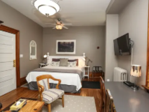 Danby House Hotels in Markdale