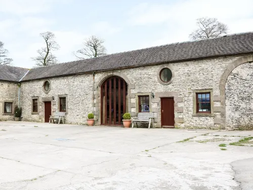 넘버 4 포필드헤드 호텔