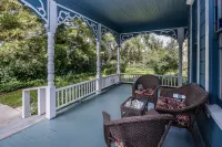 Kaleidoscope Inn & Gardens