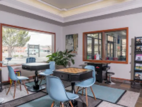 Wood River Inn & Suite Hotels in Hailey
