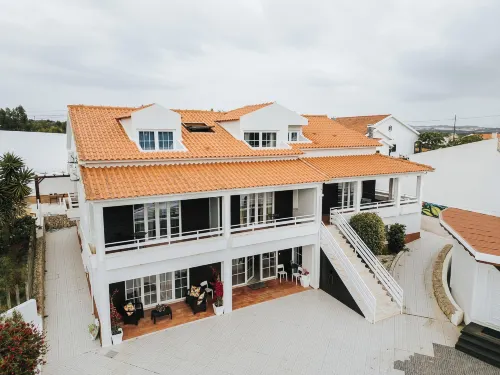 O House Ericeira Hills - parking
