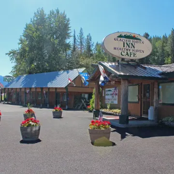 Glacier Haven Inn