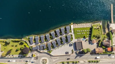 Lago Maggiore Bay Hotels near Miralago Lounge Bar
