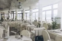 Hotel Arc En Ciel - breakfast