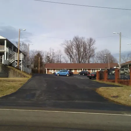 Park n Stay Inn
