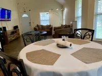 Discover Oxford Charm, Just A Quick 5-min Drive To University of Mississippi