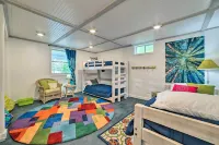 Northern Nights Beachfront Cottage in Kalkaska - parking