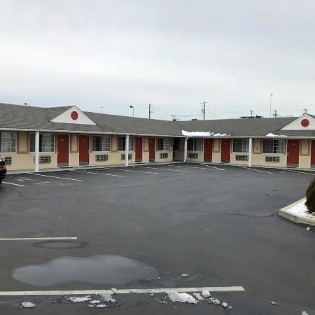 The Aventis Inn