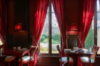 Le Clos De Bourgogne Hotels in Moulins