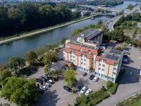 Ibis Styles Regensburg Hotels near Old Town