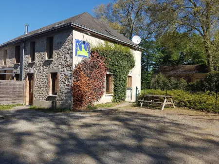 Logis Relais des Caillères Отели в г. Сен-Павас