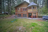 Peaceful Forest Retreat by Mt Baker Slopes! - Homestays