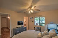 Forest-View Retreat in Payson, Close to Hiking!