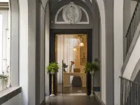 Foro Carolino S&B Hotels near Materdei