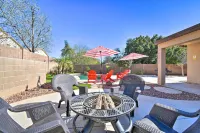 15 Mi to Dtwn: Avondale Home w/ Pool & Yard - parking