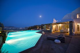 Villa Alessandra - Near Ornos Beach