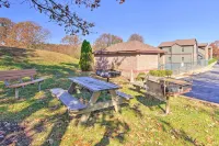 Cozy Condo w/ Nature Views: Branson Getaway - badewanne