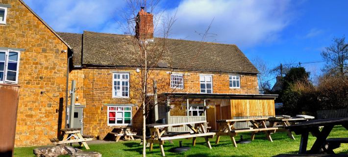 The Hollybush Inn and B&B Hotels in Stratford-upon-Avon