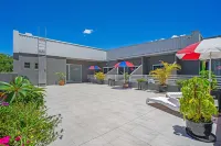 Nelson Towers Motel & Apartments