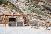 알리아 안드로스