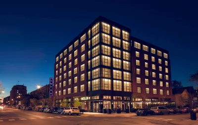 Sophy Hyde Park Hotels near The University of Chicago
