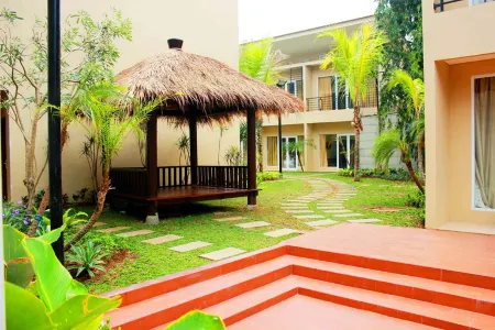 Bali de Anyer Hotel & Restaurant