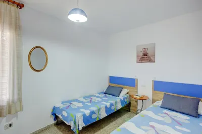 Apartment in Roses with Beachfront View Hotels near Playa de Santa Margarida