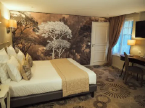 Hotel le Lion d'Or et Restaurant la Table du Lion Hotels in Bayeux
