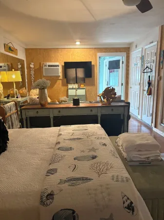 Suite is 100 Yds from the Beach! Private Beach Access.  1 Minute Walk.