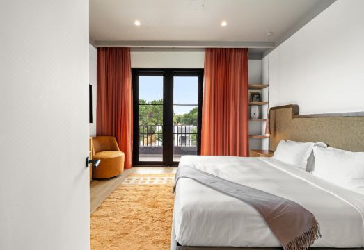 더 로버 마이애미