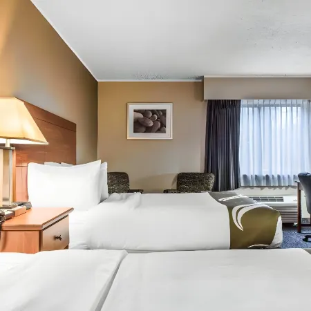 Quality Inn Austintown-Youngstown West