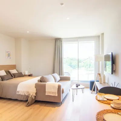 Welco Valdebebas Hotels near Hortaleza