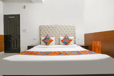 Via the Lazeez Hotels in Lajpat Nagar