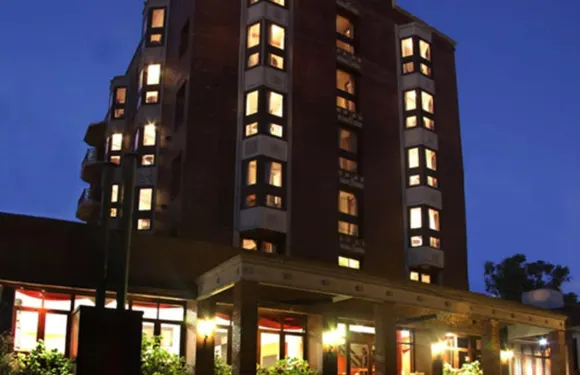 巴穀皮納馬爾酒店