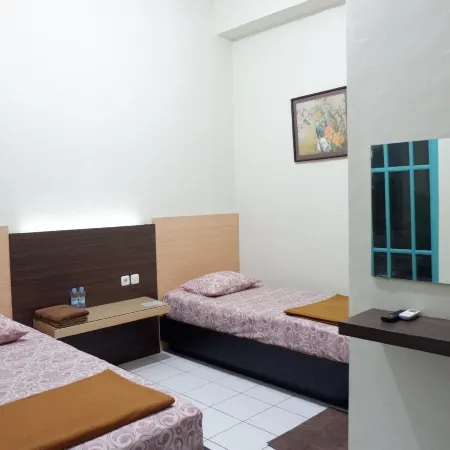 Hotel Taman Indah