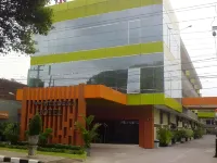 Hotel New Merdeka Pati Hotel a Reggenza di Pati