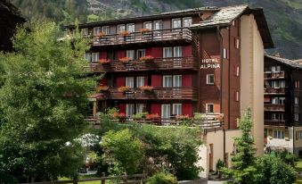 Hotel Alpina