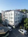 Sweet Hotel Istanbul Hotel dekat Masjid Raya Sulaimaniah