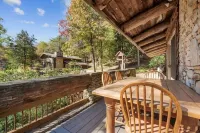 Cheerful 5 Bedroom Mountain House - Bearfoot Pines Hotels in Saltlick Township