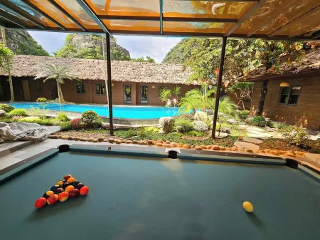 An Riverside Ecolodge