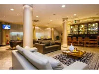 레케스 브라질 호텔 이스콜라