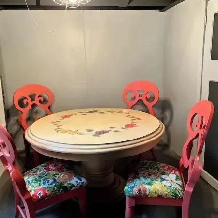 boho noc *GAME ROOM*pets welcome*king beds*freeW/D