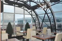The Lonsdale Quay Hotel Hotels in Metro Vancouver